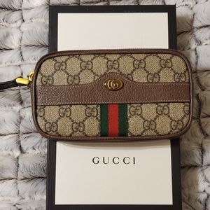 Gucci Ophidia GG Canvas Wristlet